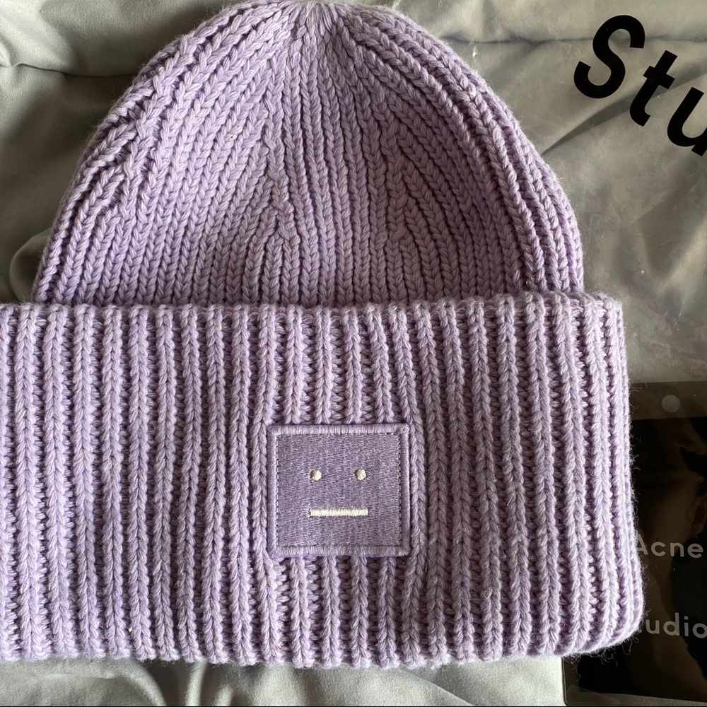 ACNE Studios unisex Pansy N Face Lavender Beanie - Picture 2 of 5